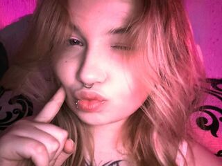 nude webcam girl picture LucileSharples