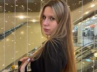 fingering cam whore LydaCentorino
