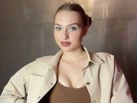 hot naked webcamgirl LynHerlan