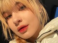 hot cam girl fingering MarianaMeola