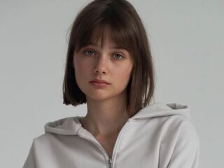 live striptease MarylouHaws