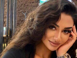 hot video chat MayaDastrup