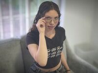 cam girl fingering pussy MelissaSkye