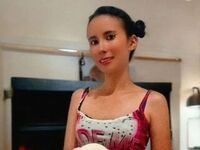 naughty camgirl fingering pussy MiaKlein