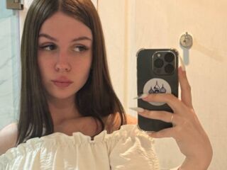 jasmin adult cam MiaRioti