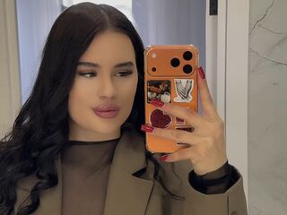 naked cam girl picture MilaCrew