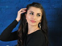 adult livecam MilaDevis