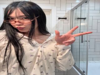 live sex cam MilaEva