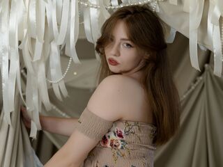 free live show MoonBrittany