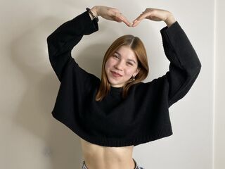 nude webcam NadineGene