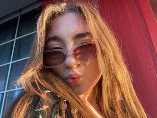 fingering webcam girl PatrickBriley