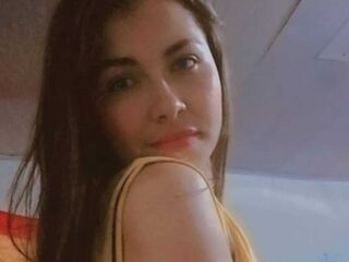 naked girl with webcam masturbating with vibrator PauWarren