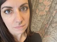 camwhore masturbating with dildo PiercedGoddess