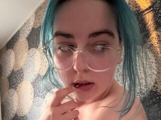 hot cam girl masturbating with dildo PixieJones