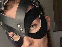 nude webcamgirl photo QtKaty