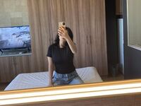 camgirl spreading pussy RaineZap