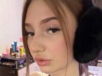 kinky video chat performer RariVesper