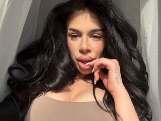 naked camgirl fingering pussy ReinaTriana