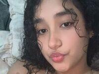 girl webcam show RenataRiu