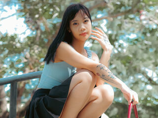 naked cam girl masturbating RheaRose