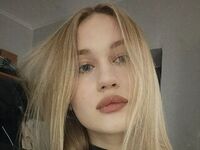 free nude webcam show SadieTandon