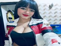 naughty camgirl fingering pussy SamanthaBreunch