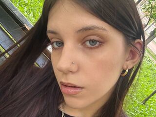 adult cam show SaritaHowick