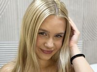 chat room photo SarrahSky