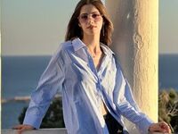 naked cam girl SerenaStolz