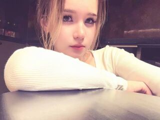 naughty cam girl fingering pussy ShenitaCoffey