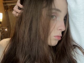 webcamgirl chatroom SilverJess