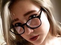 free adult cam SilviaGoffin