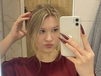 hot naked cam girl SkyeDavi