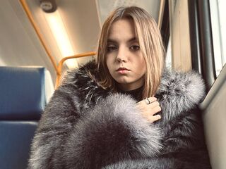 nude webcam girl picture TasiaPetronzio