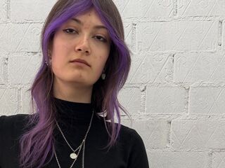 free live chatroom TieshaKresha