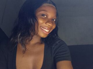 sexcam photo TinaReuben