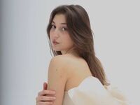 topless cam girl VeronicaTete
