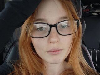 camslut showing tits VetaFerr