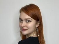 naked cam girl photo YaelMathey