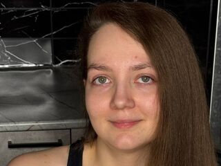 free webcam chat room YaelSestoso