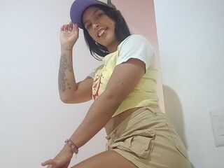 hot cam show YuliFernanda
