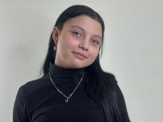 camgirl live ZarsaMaybelone